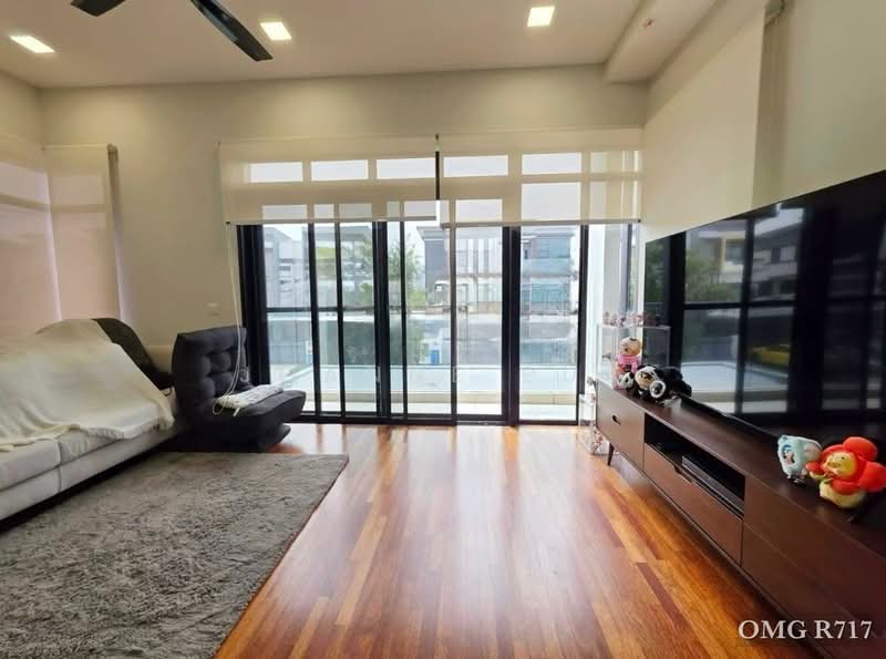 Semi-Detached House for Sale in Setia Utama (Setia Alam) - Joanne Pua - Living Room - PropertyGuru.com.my
