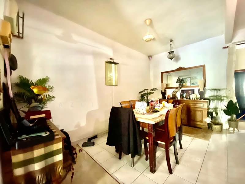 2-storey Terraced House for Sale in Seksyen 4 (Bangi) - Azli Ibrahim - Dining Room - PropertyGuru.com.my