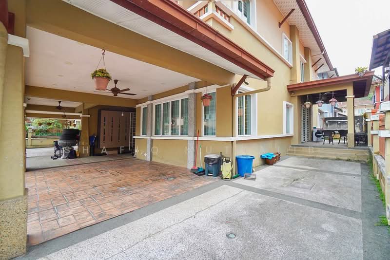 Semi-Detached House for Sale in Batu Caves (Selangor) - Shafiq Muttalib - Exterior - PropertyGuru.com.my