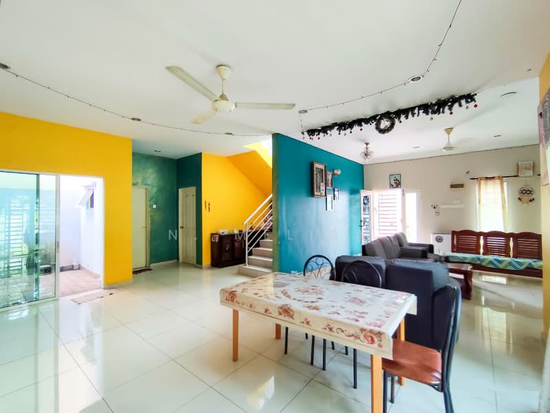 2-storey Terraced House for Sale in Pusing (Perak) - N. Melisa - Living Room - PropertyGuru.com.my