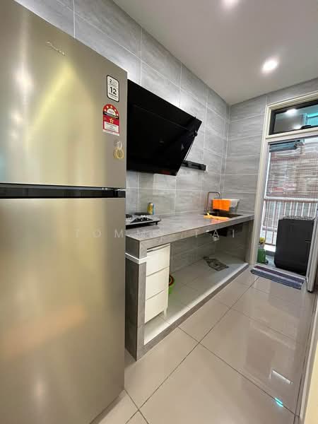 Condominium for Rent at KSL Residence 2 @ Kangkar Tebrau - Tommy Tai - Kitchen - PropertyGuru.com.my