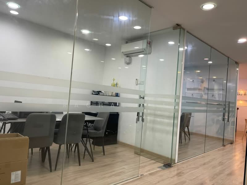 Shop / Office for Rent in Bandar Puteri Puchong (Puchong) - Rachael Lee - Interior - PropertyGuru.com.my