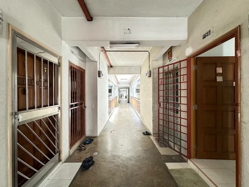 Apartment for Sale at The Riviera - Azli Ibrahim - Corridor - PropertyGuru.com.my