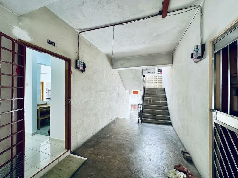 Apartment for Sale at The Riviera - Azli Ibrahim - Entrance - PropertyGuru.com.my