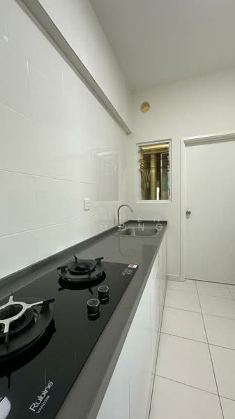 i-Santorini untuk Untuk Disewa - RM 2,400 /bulan, Mac 2026 - Kitchen - PropertyGuru.com.my
