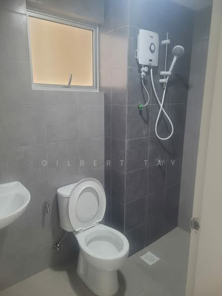 Residensi Sateria untuk Untuk Disewa - RM 1,499 /bulan, Mac 2026 - Bathroom - PropertyGuru.com.my