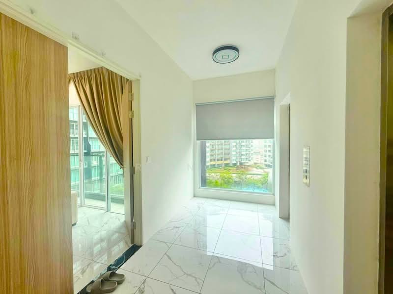 QuayWest Residence untuk Untuk Dijual - RM 918,000, Mac 2026 - Private lift lobby - PropertyGuru.com.my