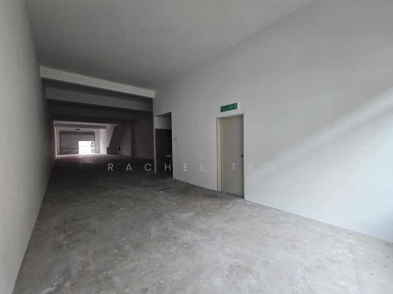 Shop for Rent in Austin Crest (Johor Bahru) - Rachel Teo - Interior - PropertyGuru.com.my