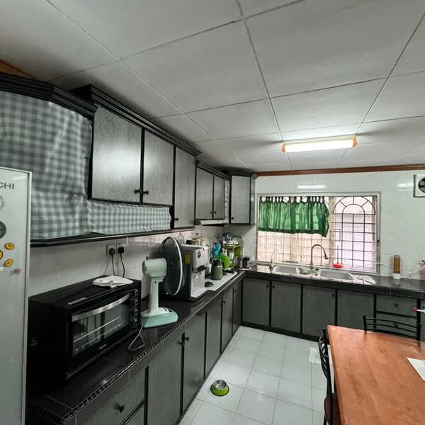 2-storey Terraced House for Sale in Bandar Menjalara (Kuala Lumpur) - Jun How - Kitchen - PropertyGuru.com.my