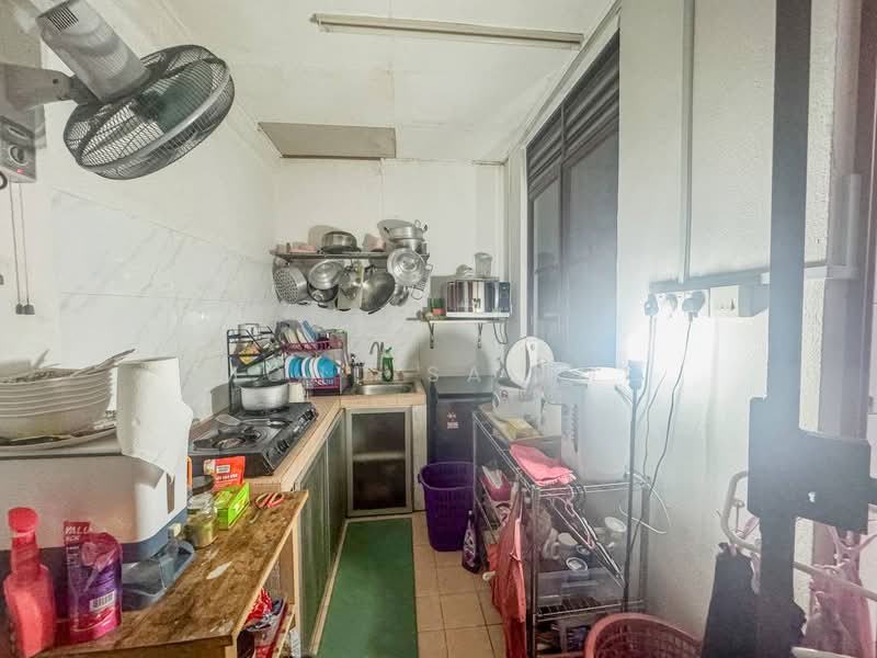 Terraced House for Sale in Alam Damai (Cheras) - Mohd Salimi - Kitchen - PropertyGuru.com.my