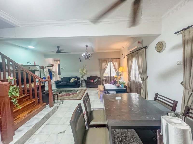 Terraced House for Sale in Alam Damai (Cheras) - Mohd Salimi - Living Room - PropertyGuru.com.my
