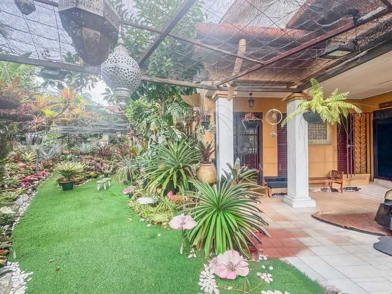 Terraced House for Sale in Alam Damai (Cheras) - Mohd Salimi - Exterior - PropertyGuru.com.my