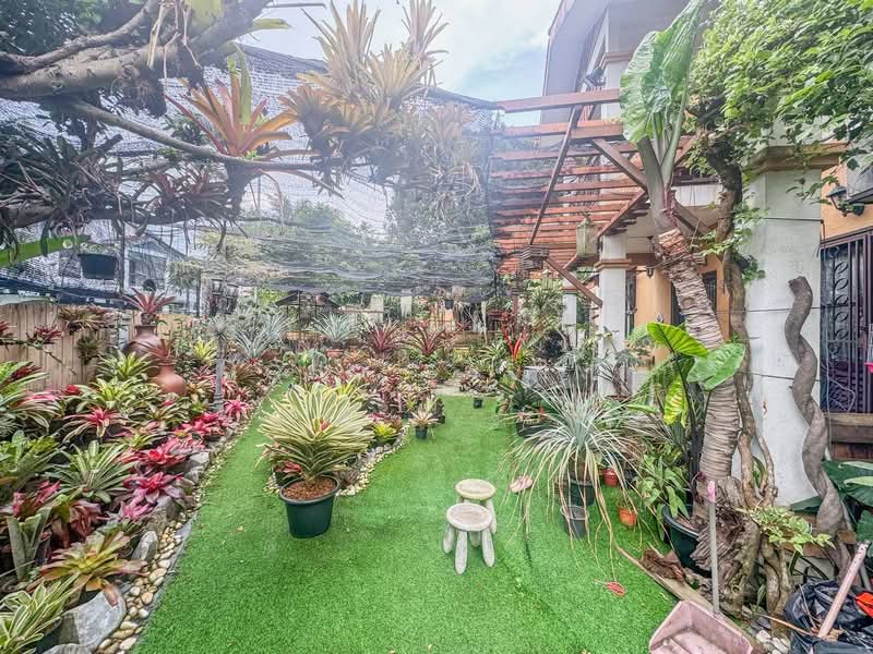 Terraced House for Sale in Alam Damai (Cheras) - Mohd Salimi - Garden - PropertyGuru.com.my