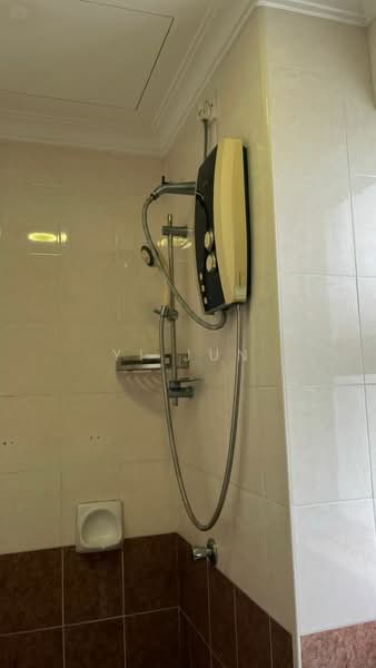 Desa Impiana untuk Untuk Disewa - RM 1,400 /bulan, Apr 2026 - Bathroom - PropertyGuru.com.my