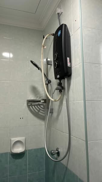 Desa Impiana untuk Untuk Disewa - RM 1,400 /bulan, Apr 2026 - Bathroom - PropertyGuru.com.my