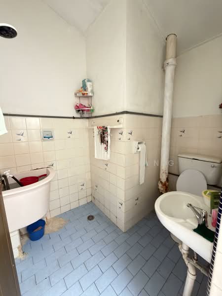Single storey terrace house Lintang Sungai Ara untuk Untuk Dijual - RM 1,790,000, Mac 2026 - Bathroom - PropertyGuru.com.my