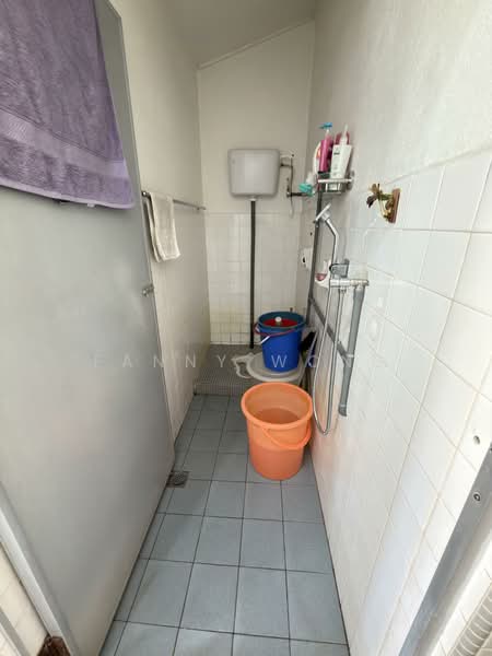 Single storey terrace house Lintang Sungai Ara untuk Untuk Dijual - RM 1,790,000, Mac 2026 - Bathroom - PropertyGuru.com.my