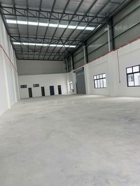 Factory for Rent in Taman Perniagaan Setia (Johor Bahru) - Jane Y - Interior - PropertyGuru.com.my