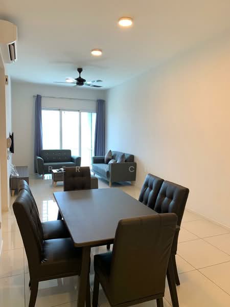 Eco Sky untuk Untuk Disewa - RM 2,000 /bulan, Mac 2026 - Living Room - PropertyGuru.com.my