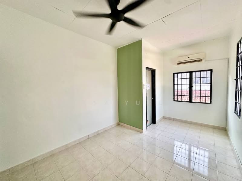 2-storey Terraced House for Sale in Seksyen 7 (Shah Alam) - Deeya Yusof - Interior - PropertyGuru.com.my