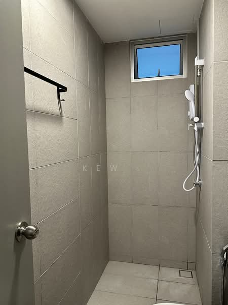 Condominium for Rent at Lakefront Residence - Kew . - Bathroom - PropertyGuru.com.my