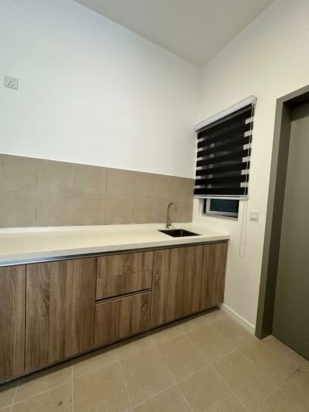 Condominium for Rent at Lakefront Residence - Kew . - Kitchen - PropertyGuru.com.my