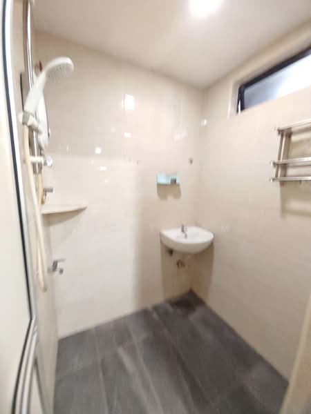 1-storey Terraced House for Sale in Skudai (Johor) - Vicky Lam - Bathroom - PropertyGuru.com.my