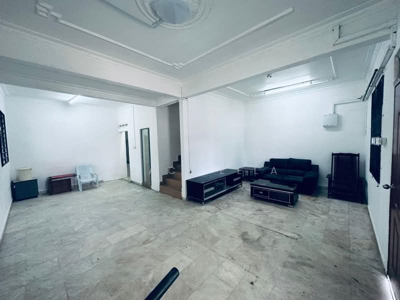 2-storey Terraced House for Rent in Johor Bahru (Johor) - Grace Ella - Living Room - PropertyGuru.com.my