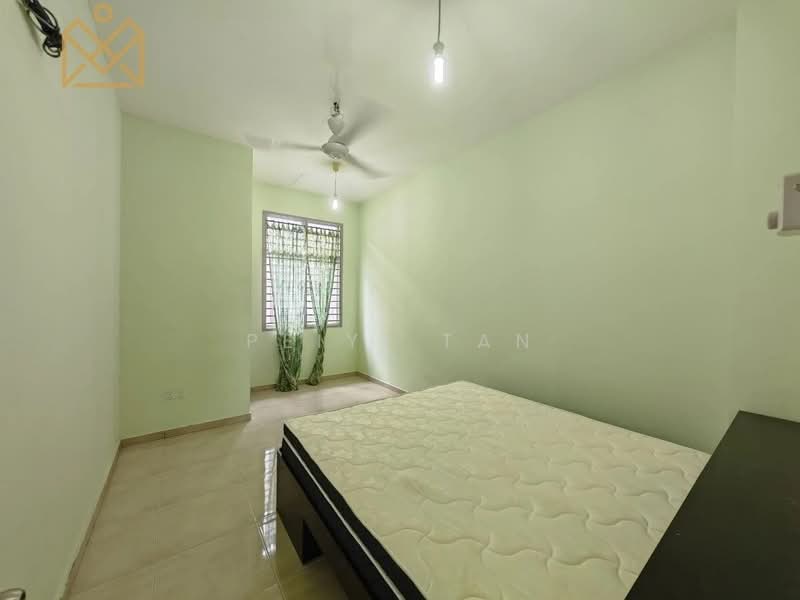 2-storey Terraced House for Sale in Taman Nusa Sentral (Iskandar Puteri (Nusajaya)) - PeiYi Tan - Bedroom - PropertyGuru.com.my