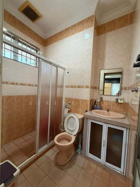 Permas Jaya Perma Jaya Banda Baru Permas untuk Untuk Disewa - RM 2,200 /bulan, Mac 2026 - Bathroom - PropertyGuru.com.my