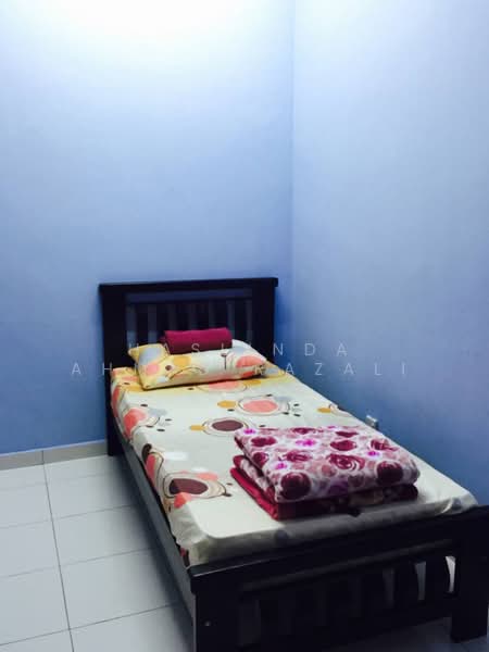 2-storey Terraced House for Rent in Bangi (Selangor) - Haslinda Ahmad Razali - Bedroom - PropertyGuru.com.my