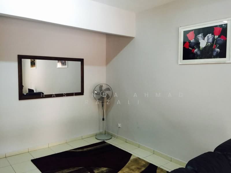 2-storey Terraced House for Rent in Bangi (Selangor) - Haslinda Ahmad Razali - Living Room - PropertyGuru.com.my
