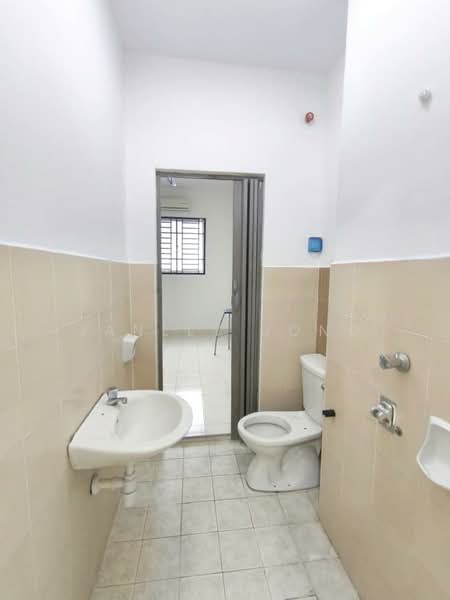 Mutiara Rini Mutiaras Rinis untuk Untuk Dijual - RM 750,000, Mac 2026 - Bathroom - PropertyGuru.com.my