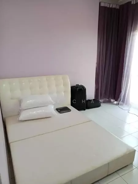 Untuk Disewa - Plaza Menjalara