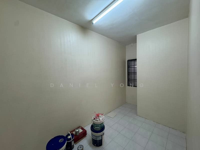 2-storey Terraced House for Sale in Taman Puteri Wangsa (Ulu Tiram) - Daniel Yong - Interior - PropertyGuru.com.my