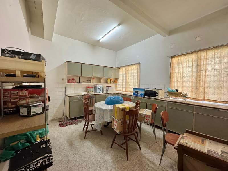 Semi-Detached House for Sale in Island Park (Jelutong) - CT CHAI - Kitchen - PropertyGuru.com.my