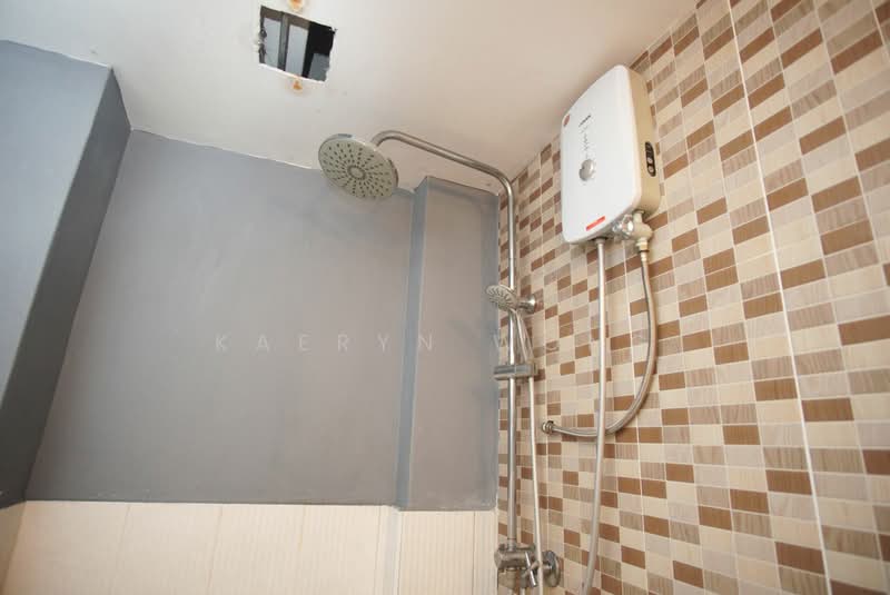 Meadow Park 2 untuk Untuk Dijual - RM 340,000, Apr 2026 - Bathroom - PropertyGuru.com.my