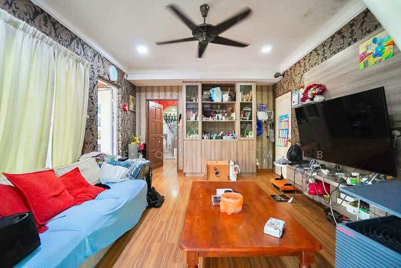 Taman Seri Ampang untuk Untuk Dijual - RM 1,700,000, Mac 2026 - Living Room - PropertyGuru.com.my
