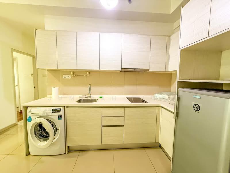 i-SOHO @ i-City untuk Untuk Dijual - RM 375,000, Mac 2026 - Kitchen - PropertyGuru.com.my