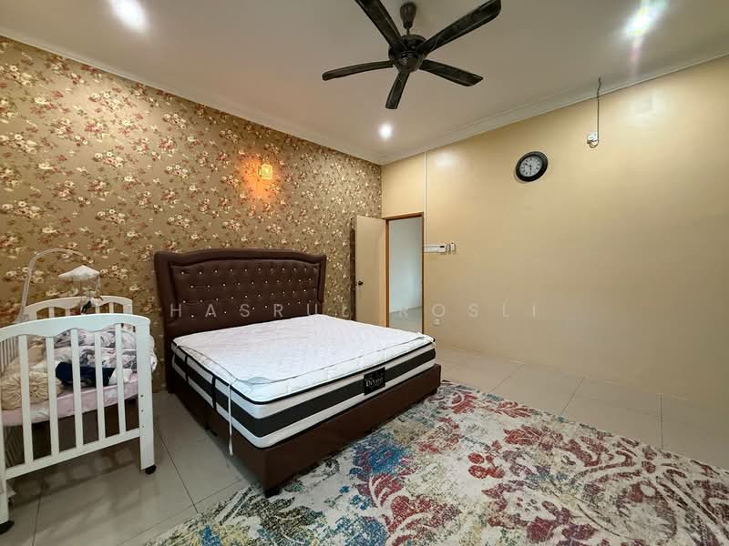 Ambangan Heights untuk Untuk Dijual - RM 700,000, Mac 2026 - Bedroom - PropertyGuru.com.my