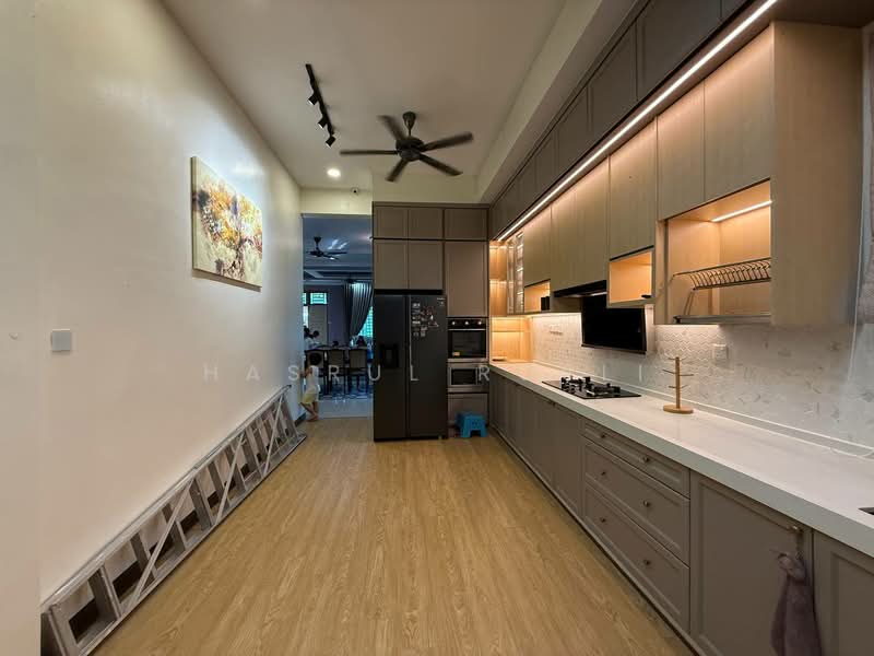 Ambangan Heights untuk Untuk Dijual - RM 700,000, Mac 2026 - Kitchen - PropertyGuru.com.my