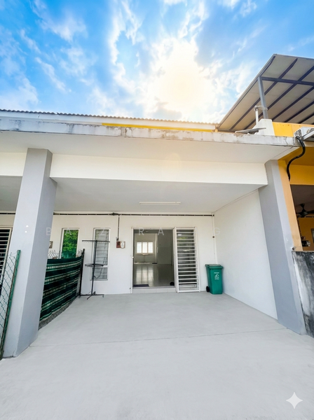 2-storey Terraced House for Sale in Semenyih Parklands (Beranang) - Baizura Agus - Exterior - PropertyGuru.com.my
