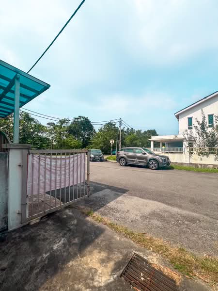 2-storey Terraced House for Sale in Semenyih Parklands (Beranang) - Baizura Agus - Exterior - PropertyGuru.com.my