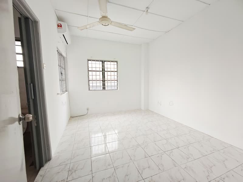 Villa OUG untuk Untuk Dijual - RM 437,000, Mac 2026 - PropertyGuru.com.my