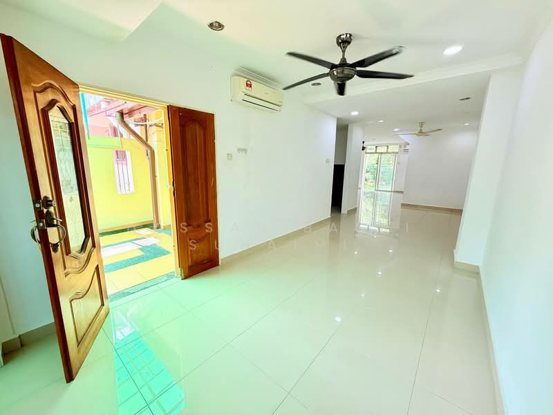 Peak 208 untuk Untuk Dijual - RM 545,000, Mac 2026 - Entrance - PropertyGuru.com.my