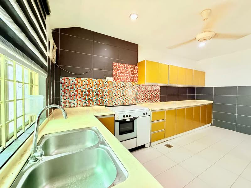 Peak 208 untuk Untuk Dijual - RM 545,000, Mac 2026 - Kitchen - PropertyGuru.com.my
