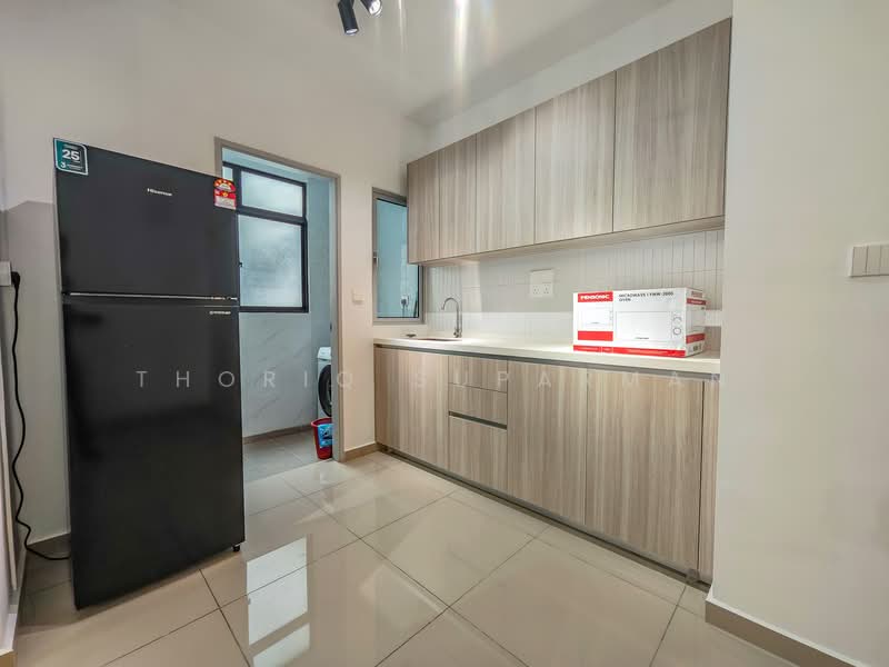 Condominium for Rent at Residensi Dutamas Dahlia - Thoriq Suparman - Kitchen - PropertyGuru.com.my
