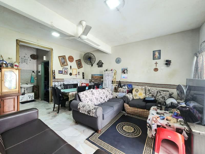 Taman Kosas untuk Untuk Dijual - RM 550,000, Mac 2026 - Living Room - PropertyGuru.com.my