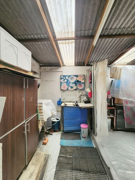 Taman Kosas untuk Untuk Dijual - RM 550,000, Mac 2026 - Kitchen - PropertyGuru.com.my