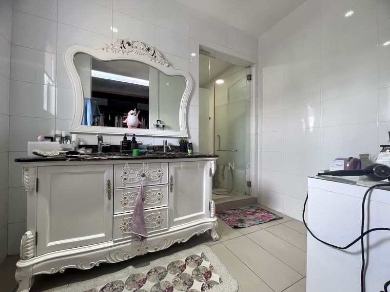 Bandar Mahkota Cheras untuk Untuk Dijual - RM 3,800,000, Mac 2026 - Bathroom - PropertyGuru.com.my